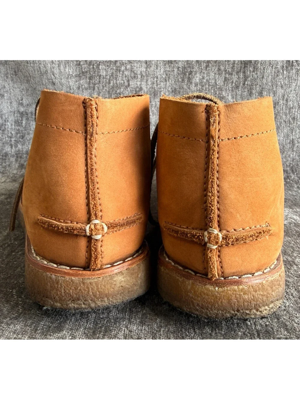 Danner Chukka Carmel 37330 Men Size 9 D Tan Leather Low Top Camp Moc Shoes